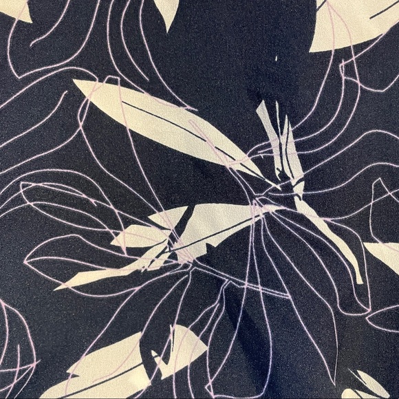 Banana Republic wrap style skirt - Picture 6 of 6